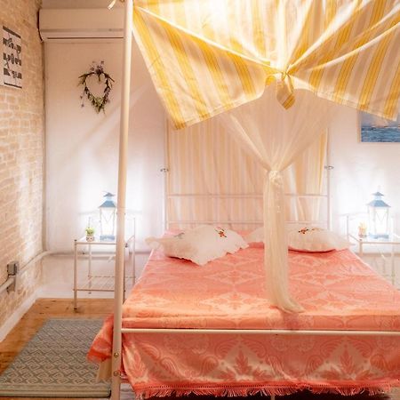 The Venetian Walls 'Central House With Private Courtyard - Charmy & Cheap' 이라클리온 외부 사진