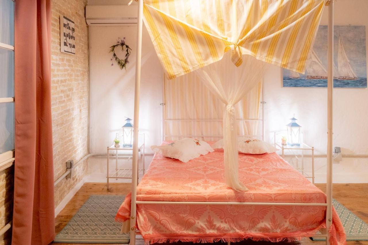 The Venetian Walls 'Central House With Private Courtyard - Charmy & Cheap' 이라클리온 외부 사진