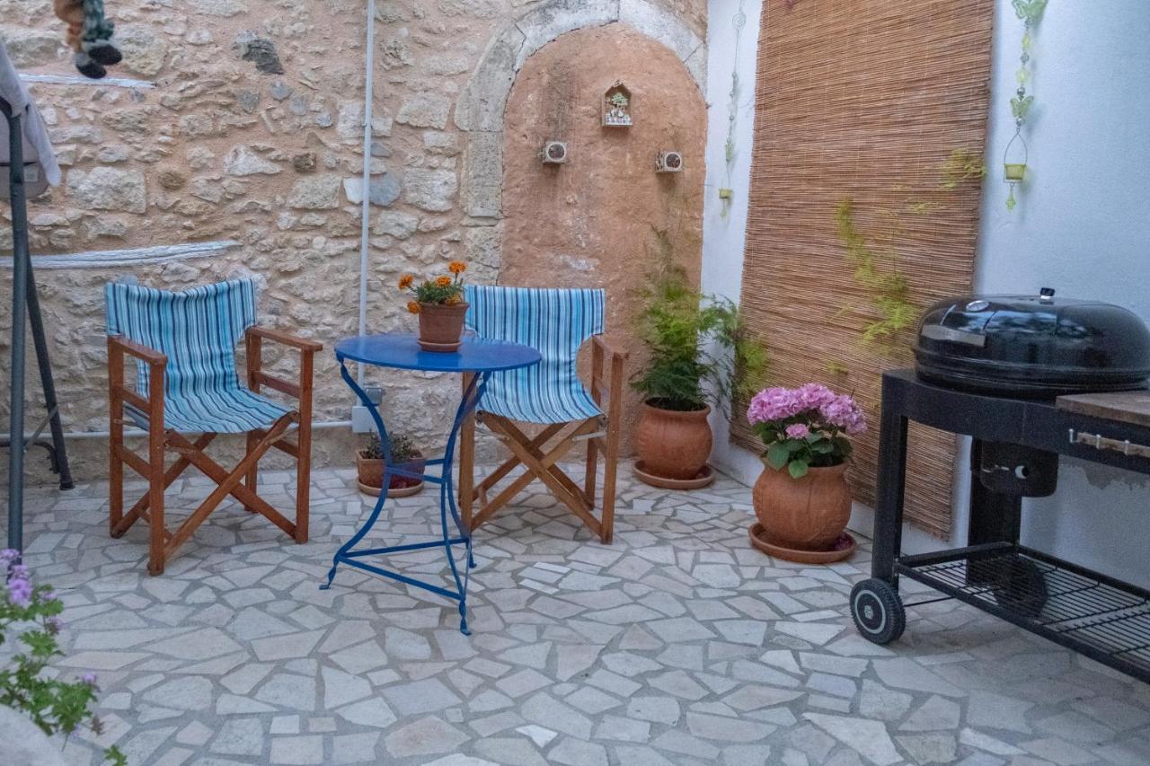 The Venetian Walls 'Central House With Private Courtyard - Charmy & Cheap' 이라클리온 외부 사진